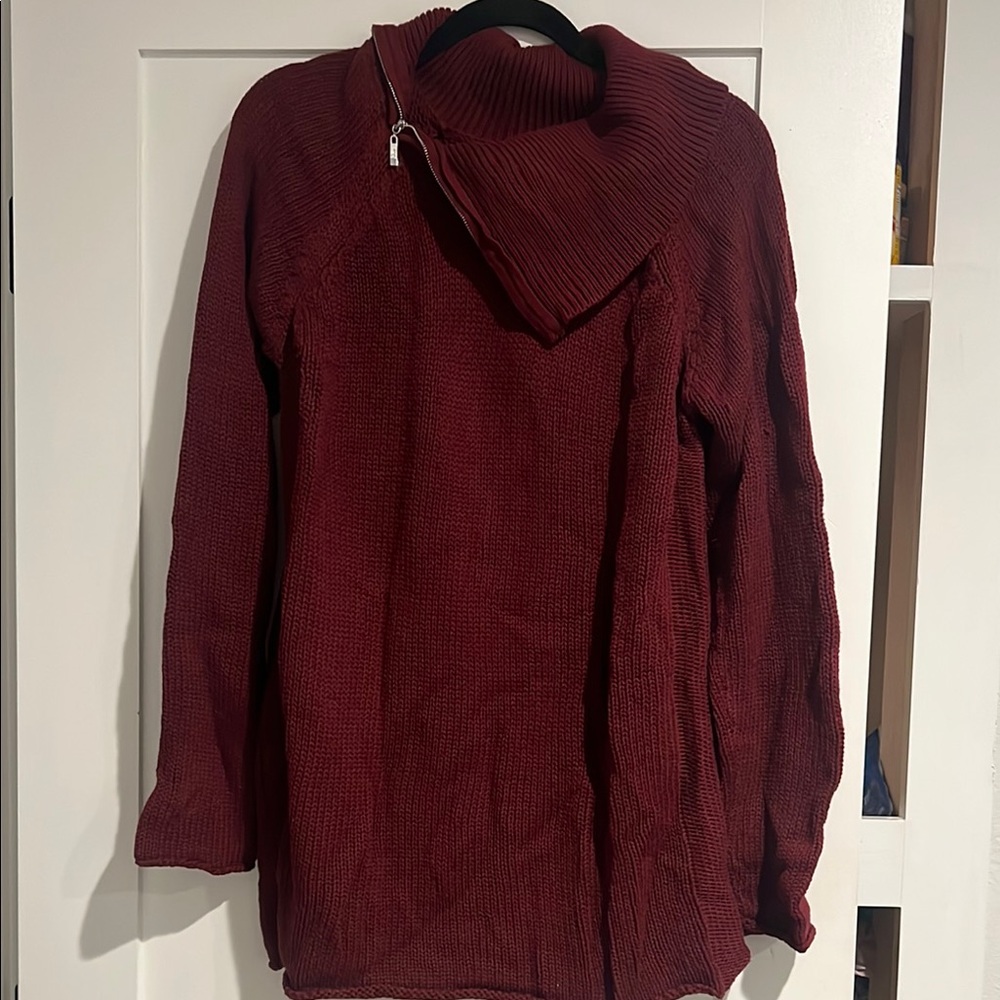 Women's Burgundy Sweater